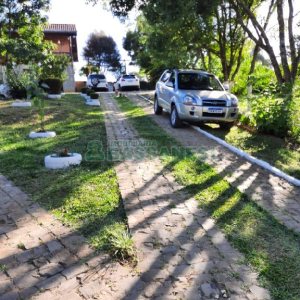 Chácara com 180m², 4 dormitórios, 2 vagas, no bairro Apanhador em Caxias do Sul para Comprar