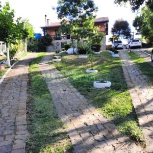 Chácara com 180m², 4 dormitórios, 2 vagas, no bairro Apanhador em Caxias do Sul para Comprar