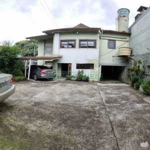 Predio com 390m², no bairro Centro em Caxias do Sul para Comprar