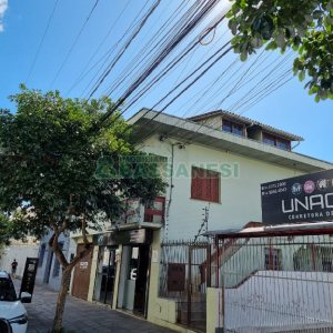 Predio com 390m², no bairro Centro em Caxias do Sul para Comprar