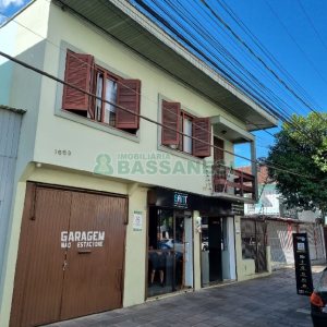 Predio com 390m², no bairro Centro em Caxias do Sul para Comprar