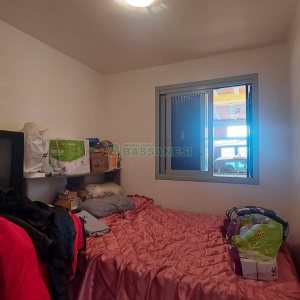 Casa com 274m², 8 dormitórios, 3 vagas, no bairro Santa Fé em Caxias do Sul para Comprar