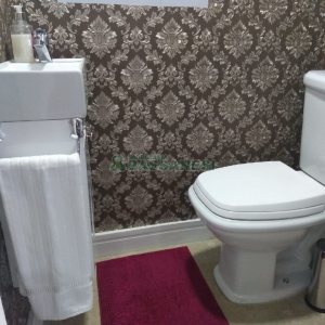 Casa com 281m², 6 dormitórios, 3 vagas, no bairro Cidade Nova em Caxias do Sul para Comprar