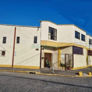 Pavilhão com 450m², no bairro São José em Caxias do Sul para Comprar