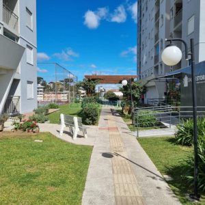 Apartamento com 80m², 2 dormitórios, 1 vaga, no bairro De Lazzer em Caxias do Sul para Comprar