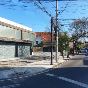 Loja com 100m², no bairro Rio Branco em Caxias do Sul para Alugar