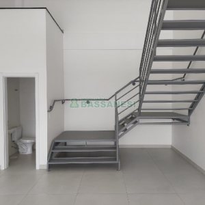 Loja com 100m², no bairro Rio Branco em Caxias do Sul para Alugar