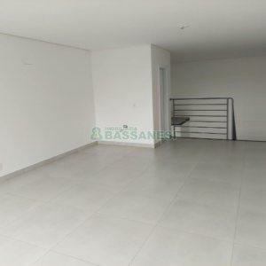 Loja com 100m², no bairro Rio Branco em Caxias do Sul para Alugar