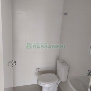 Loja com 100m², 1 vaga, no bairro Rio Branco em Caxias do Sul para Alugar