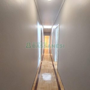 Apto Mobiliado com 269m², 4 dormitórios, 2 vagas, no bairro São Pelegrino em Caxias do Sul para Alugar