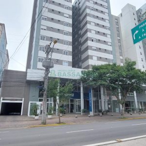 Apto Mobiliado com 53m², 1 dormitório, 1 vaga, no bairro Centro em Caxias do Sul para Alugar