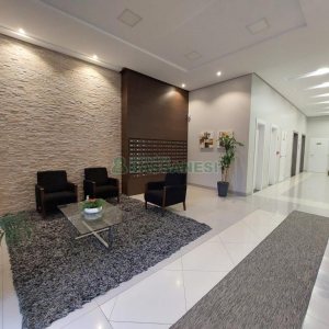 Apto Mobiliado com 53m², 1 dormitório, 1 vaga, no bairro Centro em Caxias do Sul para Alugar