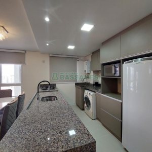 Apto Mobiliado com 53m², 1 dormitório, 1 vaga, no bairro Centro em Caxias do Sul para Alugar