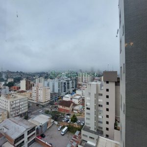 Apto Mobiliado com 53m², 1 dormitório, 1 vaga, no bairro Centro em Caxias do Sul para Alugar
