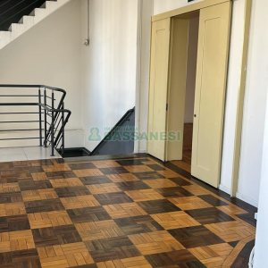 Sala com 280m², no bairro Centro em Caxias do Sul para Alugar