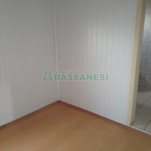 Casa com 208m², 3 dormitórios, 3 vagas, no bairro Planalto em Caxias do Sul para Comprar