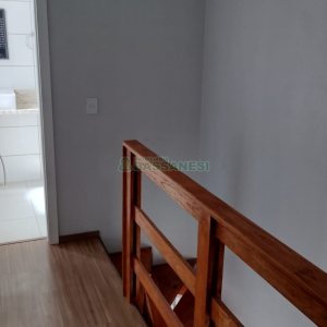 Sobrado com 73m², 3 dormitórios, 1 vaga, no bairro Esplanada em Caxias do Sul para Comprar