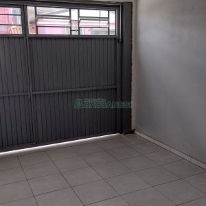 Sobrado com 73m², 3 dormitórios, 1 vaga, no bairro Esplanada em Caxias do Sul para Comprar