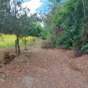 Chácara, 2 dormitórios, 1 vaga, no bairro Galópolis em Caxias do Sul para Comprar
