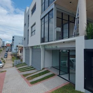 Loja com 143m², no bairro Sagrada Família em Caxias do Sul para Comprar