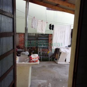 Casa com 61m², 3 dormitórios, 2 vagas, no bairro Jardim Iracema em Caxias do Sul para Comprar