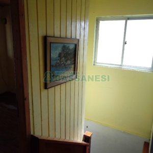 Casa com 61m², 3 dormitórios, 2 vagas, no bairro Jardim Iracema em Caxias do Sul para Comprar