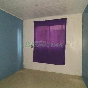 Casa com 60m², 2 dormitórios, no bairro Fatima em Caxias do Sul para Comprar