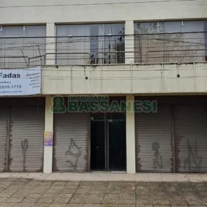 Loja com 402m², no bairro Cristo Redentor em Caxias do Sul para Comprar