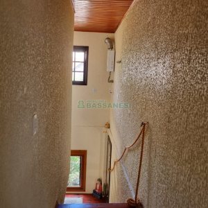 Casa com 132m², 4 dormitórios, 1 vaga, no bairro Rio Branco em Caxias do Sul para Comprar