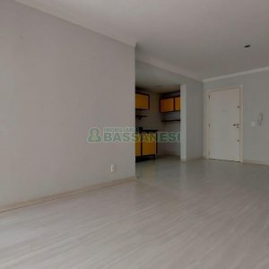 Apartamento com 92m², 2 dormitórios, 2 vagas, no bairro Sanvitto em Caxias do Sul para Comprar