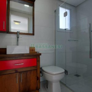 Apartamento com 92m², 2 dormitórios, 2 vagas, no bairro Sanvitto em Caxias do Sul para Comprar