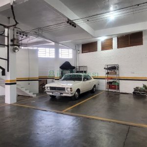 Apartamento com 164m², 4 dormitórios, 2 vagas, no bairro Pio X em Caxias do Sul para Comprar