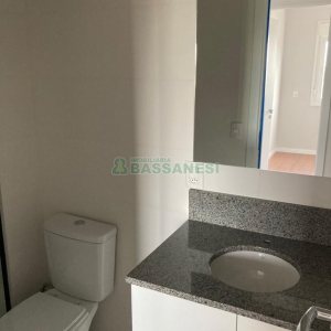 Apartamento com 65m², 2 dormitórios, 1 vaga, no bairro Panazzolo em Caxias do Sul para Alugar