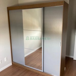 Apartamento com 65m², 2 dormitórios, 1 vaga, no bairro Panazzolo em Caxias do Sul para Alugar