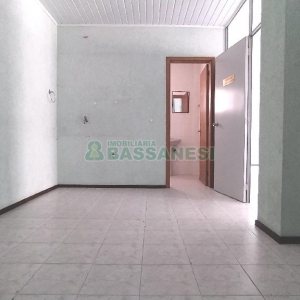 Loja com 106m², no bairro Sagrada Família em Caxias do Sul para Alugar