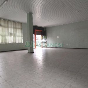 Loja com 106m², no bairro Sagrada Família em Caxias do Sul para Alugar