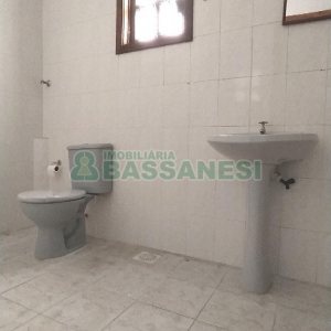 Loja com 106m², no bairro Sagrada Família em Caxias do Sul para Alugar