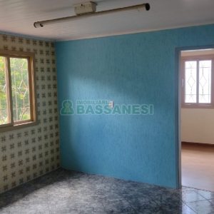 Casa com 115m², 3 dormitórios, 1 vaga, no bairro Desvio Rizzo em Caxias do Sul para Comprar