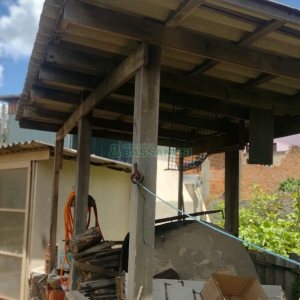 Casa com 115m², 3 dormitórios, 1 vaga, no bairro Desvio Rizzo em Caxias do Sul para Comprar