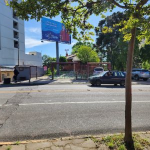 Casa, no bairro Santa Catarina em Caxias do Sul para Comprar