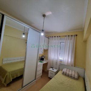 Apartamento com 110m², 3 dormitórios, 2 vagas, no bairro Universitário em Caxias do Sul para Comprar