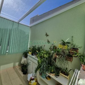 Apartamento com 110m², 3 dormitórios, 2 vagas, no bairro Universitário em Caxias do Sul para Comprar