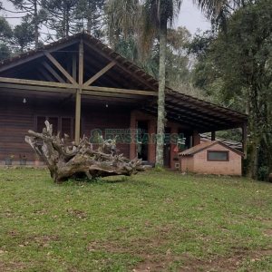 Chácara, no bairro Centro em Caxias do Sul para Comprar