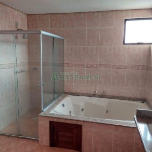 Apartamento com 230m², 2 dormitórios, 2 vagas, no bairro Lourdes em Caxias do Sul para Alugar ou Comprar