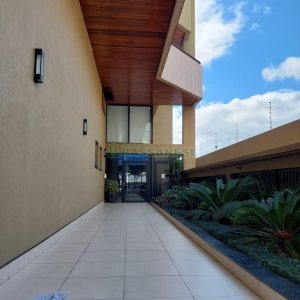 Apartamento com 230m², 2 dormitórios, 2 vagas, no bairro Lourdes em Caxias do Sul para Alugar ou Comprar