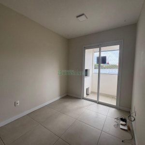 Apartamento com 52m², 2 dormitórios, 1 vaga, no bairro São Luiz em Caxias do Sul para Alugar