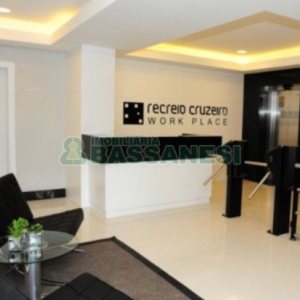 Sala com 40m², 1 vaga, no bairro Pio X em Caxias do Sul para Comprar