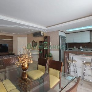 Apto Mobiliado com 277m², 2 dormitórios, 4 vagas, no bairro Jardim América em Caxias do Sul para Alugar ou Comprar