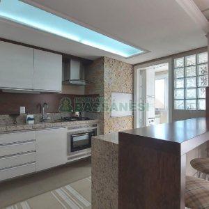 Apto Mobiliado com 277m², 2 dormitórios, 4 vagas, no bairro Jardim América em Caxias do Sul para Alugar ou Comprar