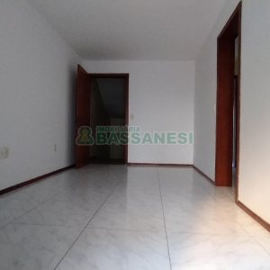 Apartamento com 110m², 2 dormitórios, 1 vaga, no bairro Medianeira em Caxias do Sul para Alugar